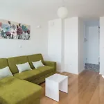 Hotel Pearl Split